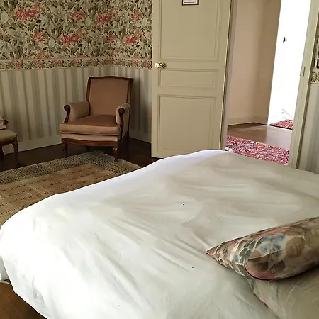 Villa Chateau L'hubertiere Near Poitiers Bouresse