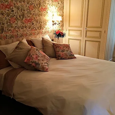 Villa Chateau L'hubertiere Near Poitiers Bouresse