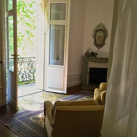 Villa Chateau L'hubertiere Near Poitiers *