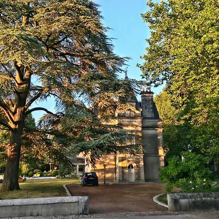 Villa Chateau L'hubertiere Near Poitiers Bouresse